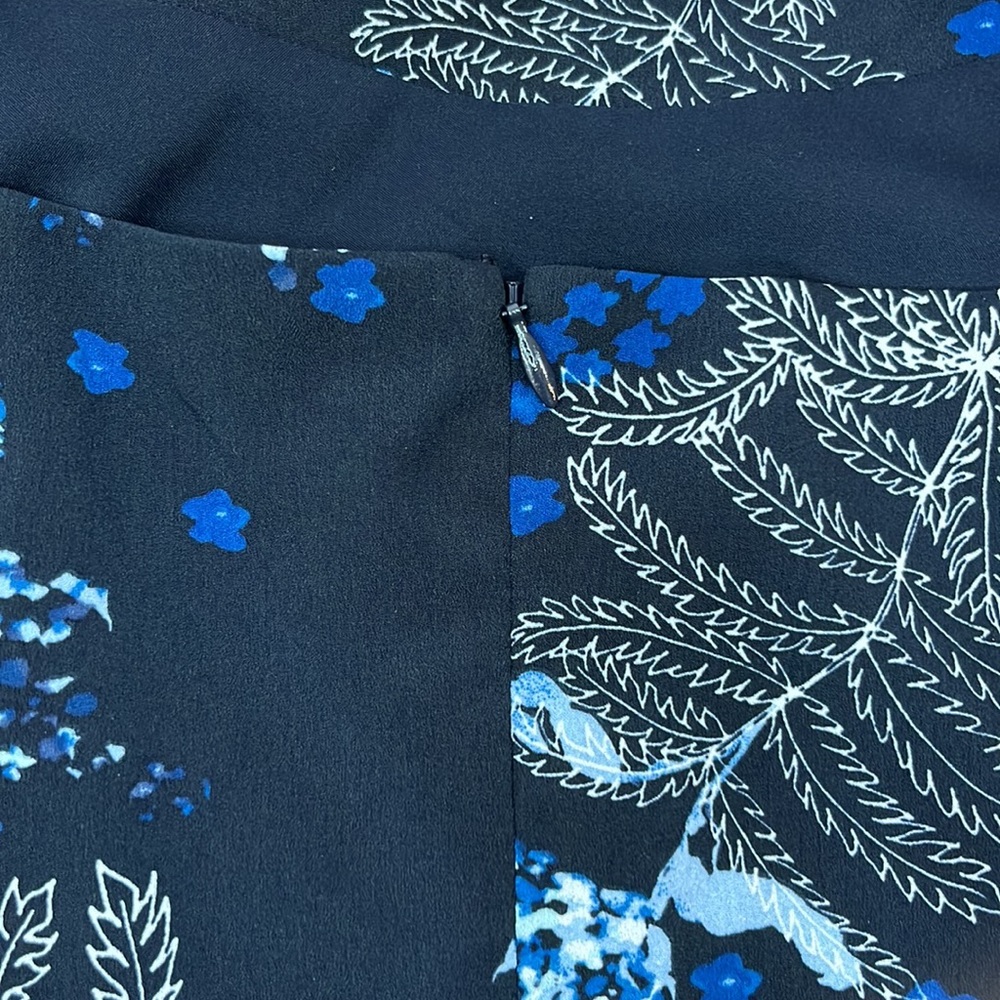Navy Blue Banana Republic Floral Dress - Picture 10 of 10